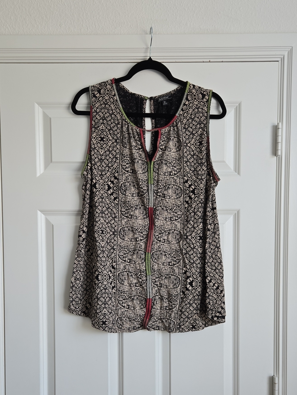 Lucky Brand Black & Cream Sleeveless Patterned Camisole with Pink & Green Trim